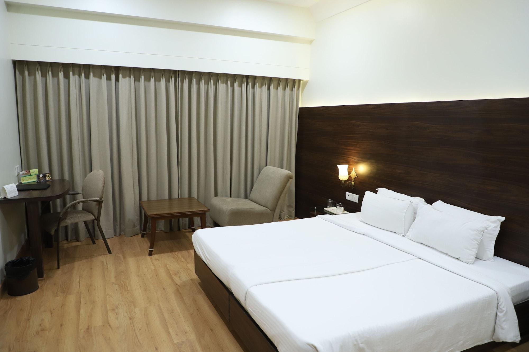 Grand Heritage Narmada Jacksons Jabalpur Eksteriør billede